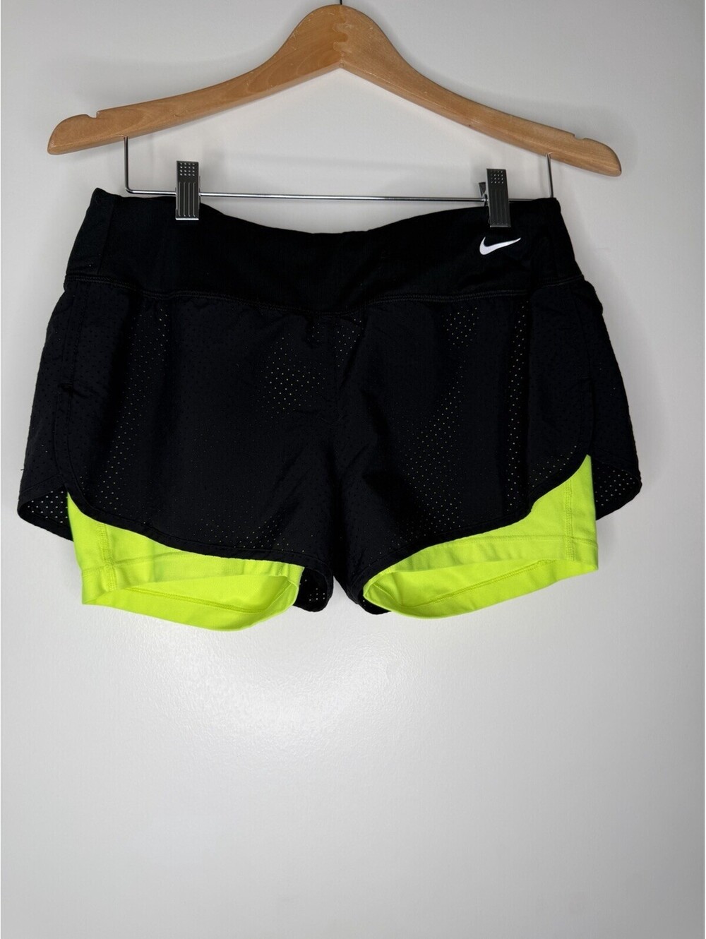 Nike Shorts Women Medium Black Dual Lined 2 in 1 Training Dri-Fit Running Med